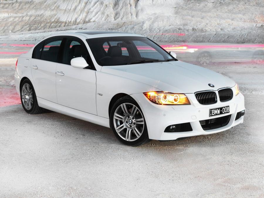  BMW 325i Sedan M Sport Package 2011 года  (AU) (фото 7 из 11)